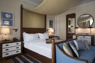 Отель Regent Porto Montenegro Тиват Номер Делюкс Venezia с 1 кроватью размера «king-size»-1