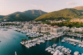 Отель Regent Porto Montenegro Тиват-2